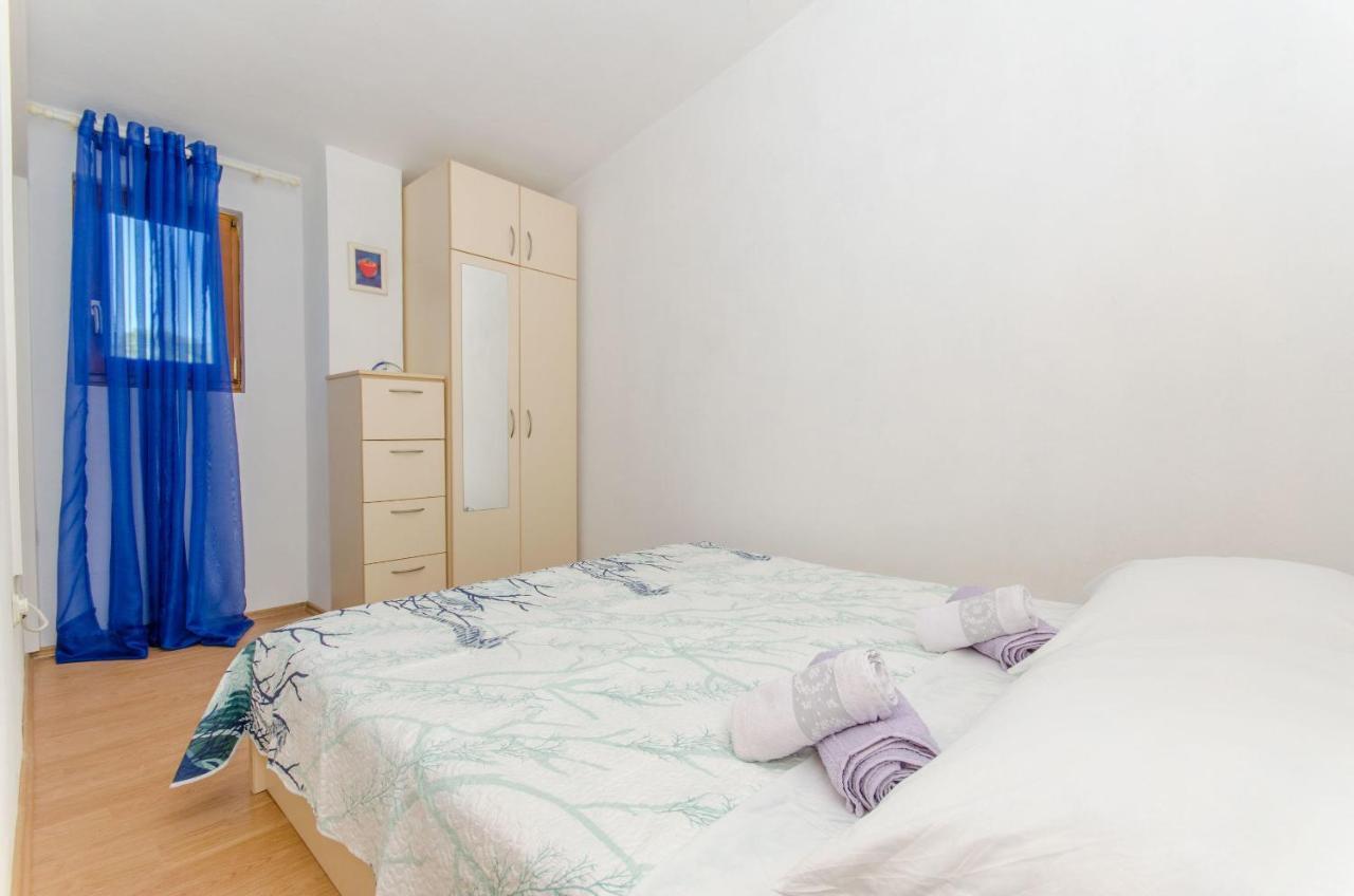 Goran Apartmán Vir