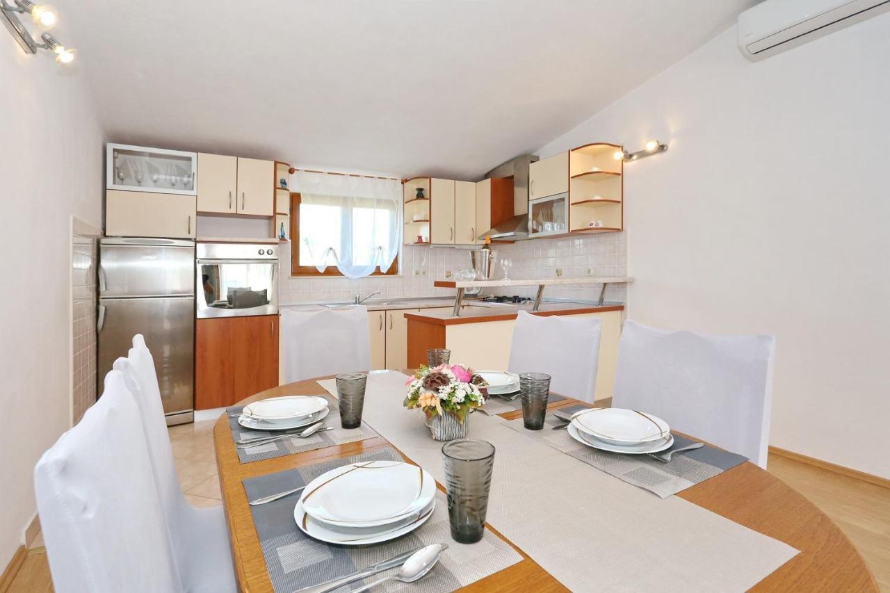 Goran Apartmán *