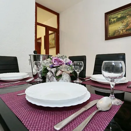 Apartments Goran Vir Exterior photo
